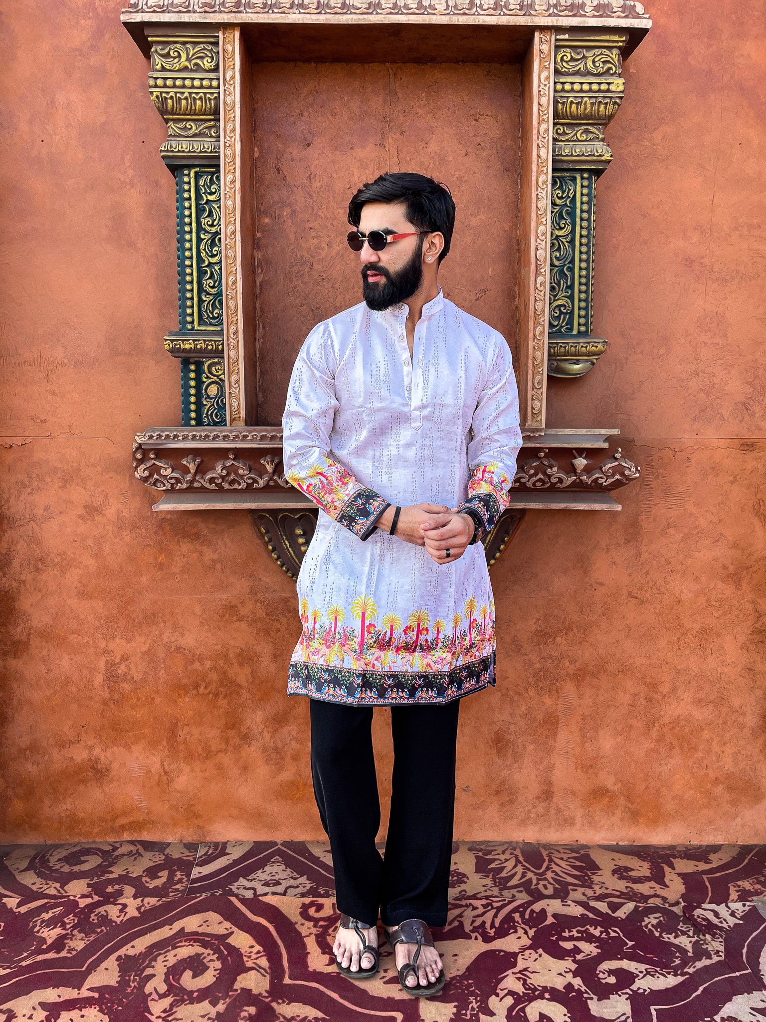 Kvach Shwet Utsav Heritage Kurta